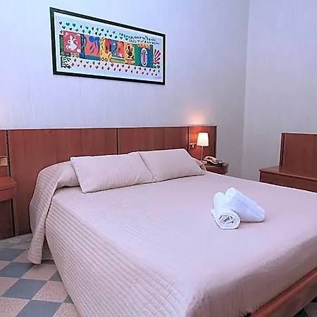Hotel Miralago 3*